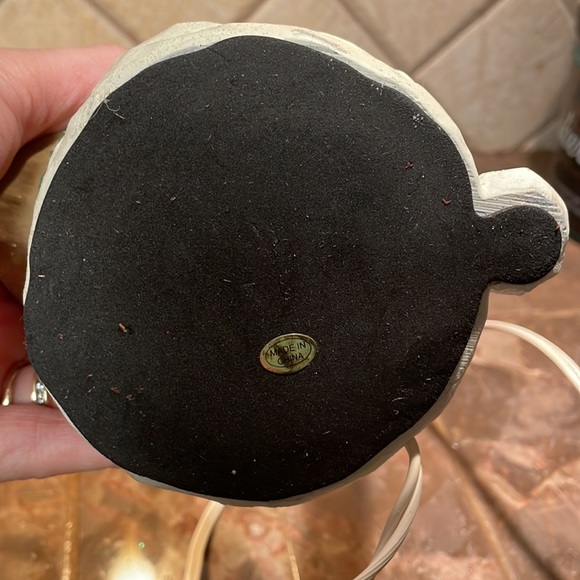 Vintage Ceramic Christmas Santa Holding A Candle Electric Lights Up Candle - Picture 16 of 16